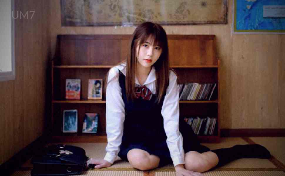 深大校花徐思涵：舞蹈女神身材绝佳，网传月入两万包养引发热议