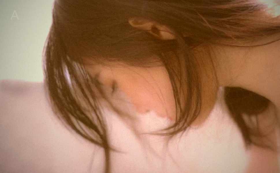 深扒深圳清纯女小琪出轨大客户时间线：从加微信到酒店鸳鸯浴的全程复盘，反差形象引爆热议现场图3